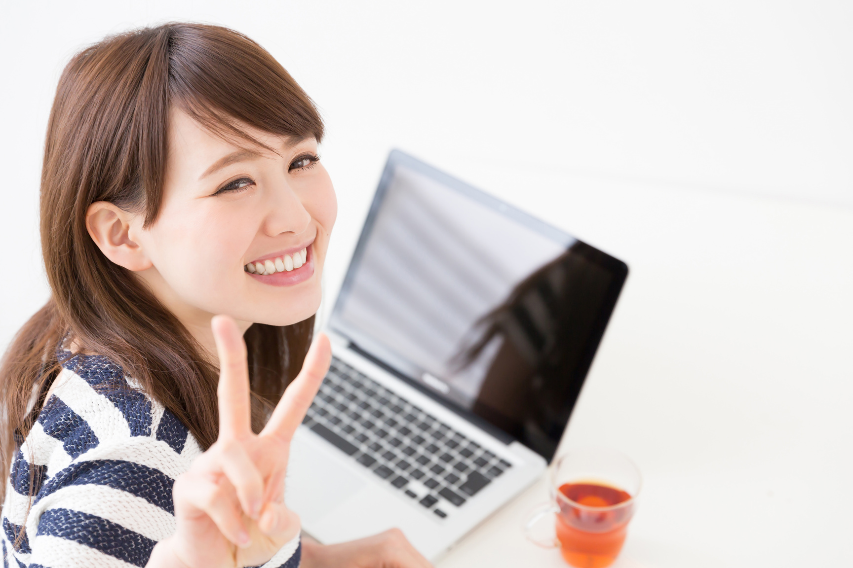 Japanese woman using a PC